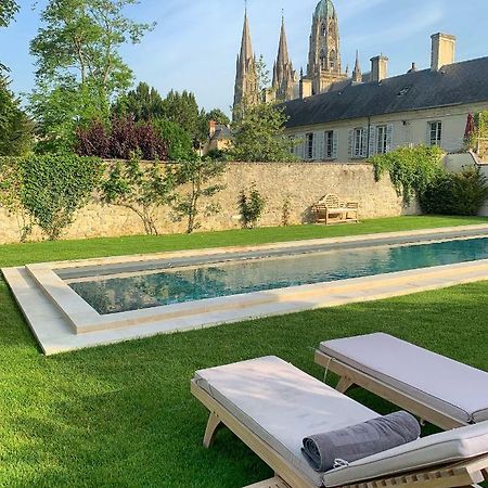 Le Tardif, Noble Guesthouse Bayeux Bagian luar foto