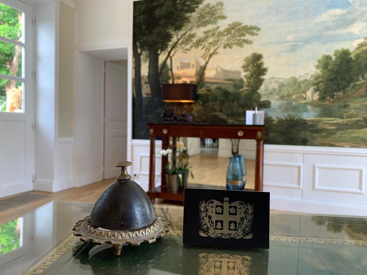 Le Tardif, Noble Guesthouse Bayeux Bagian luar foto