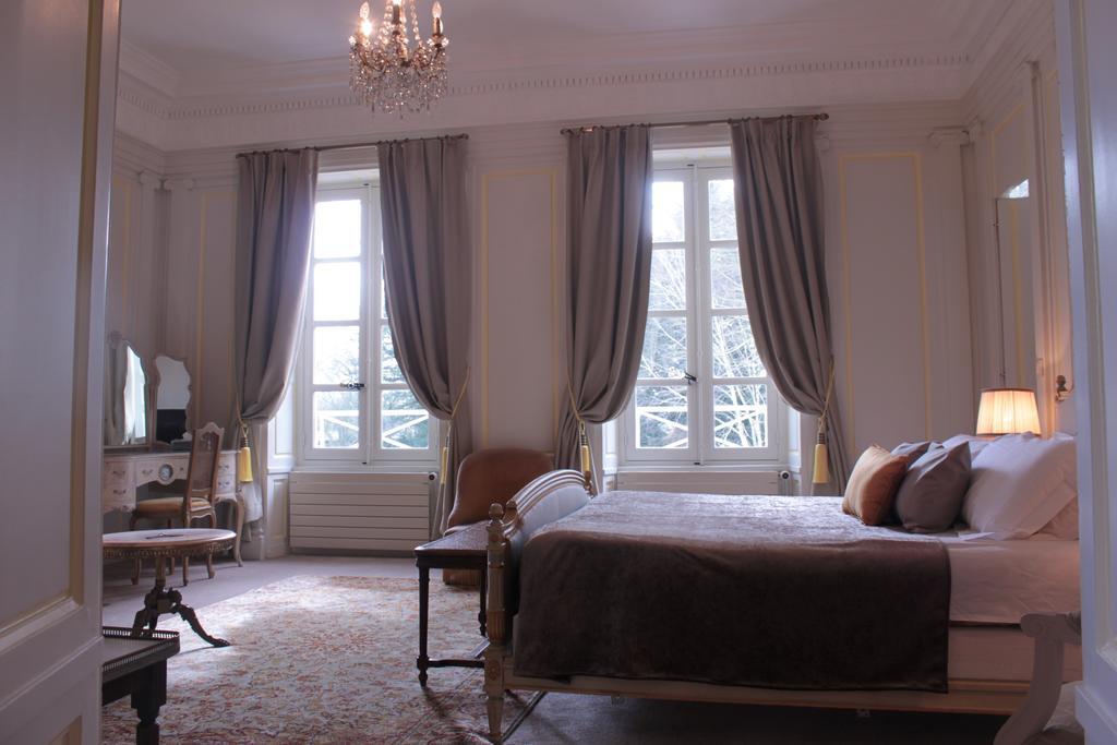 Le Tardif, Noble Guesthouse Bayeux Ruang foto