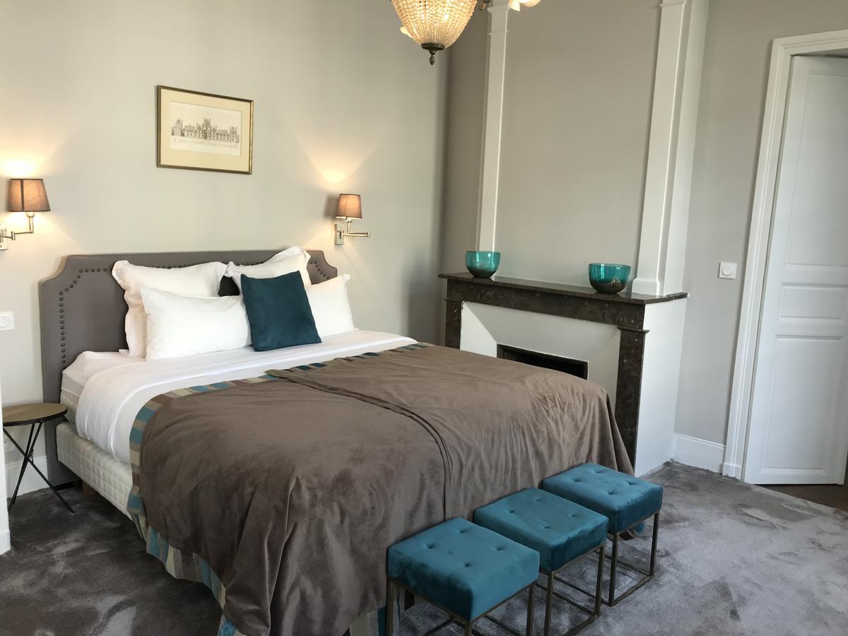 Le Tardif, Noble Guesthouse Bayeux Bagian luar foto