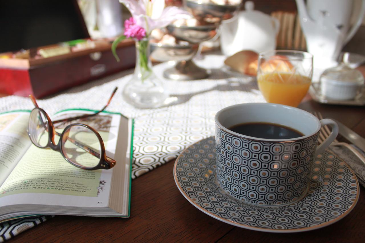 Le Tardif, Noble Guesthouse Bayeux Bagian luar foto